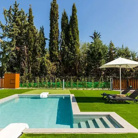 Villa Lobster