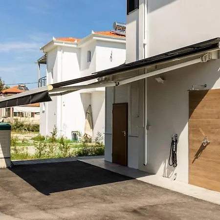 Lobster Villa